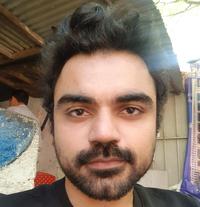 Hamraz Ahmad