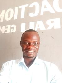 Phirra Akambu