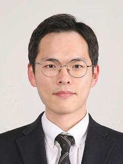 Seung Wook Hong