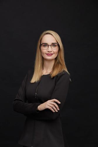 Mia Spies