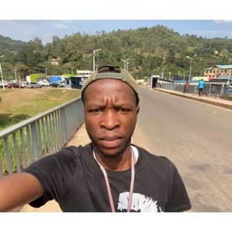 Elie Tsongo