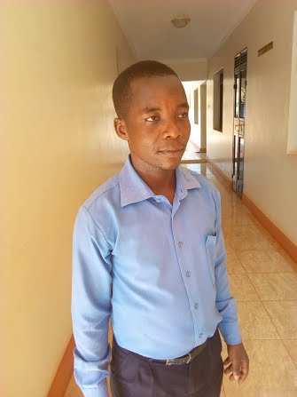 Elias Ginana Mangbondo