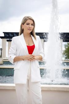 Laura Artal