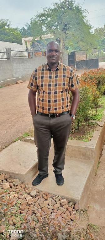 Muhindo Laban