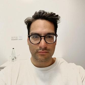 Max Takhar